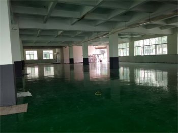 環(huán)氧水性地坪漆