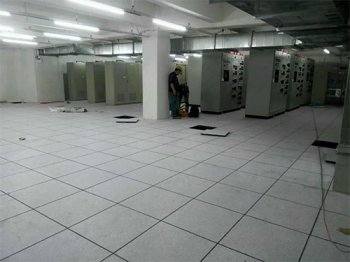 防靜電高架活動(dòng)地板